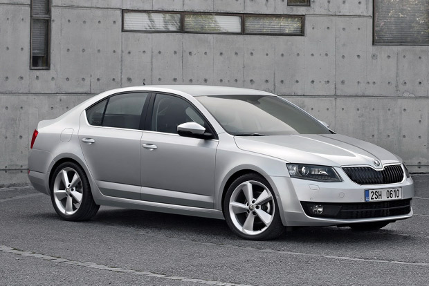  Skoda Octavia:    