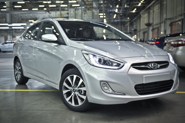 Hyundai   Accent - 